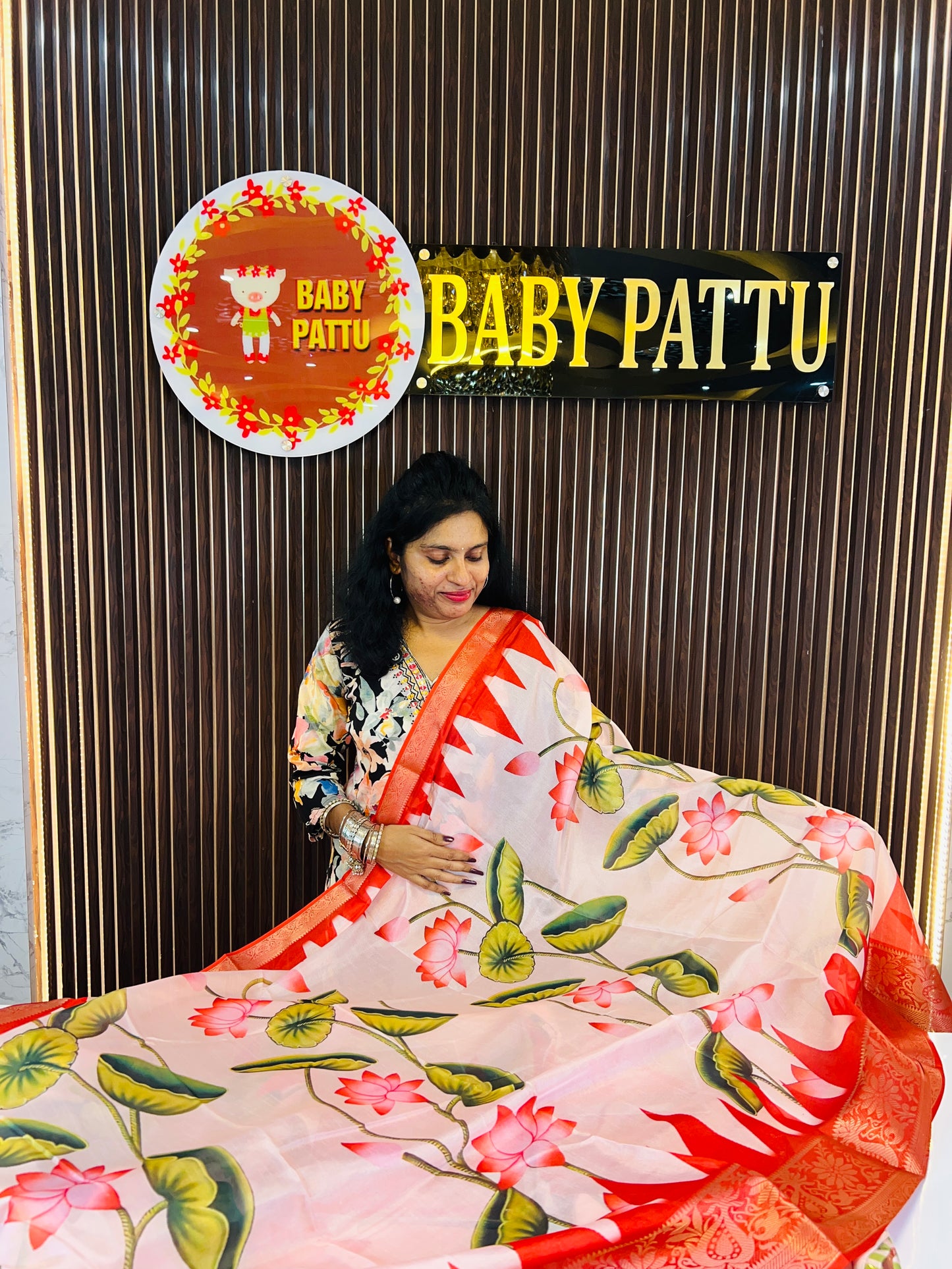 MUGHA Silk with Lotus Print and Pallu Shiva Parvathi