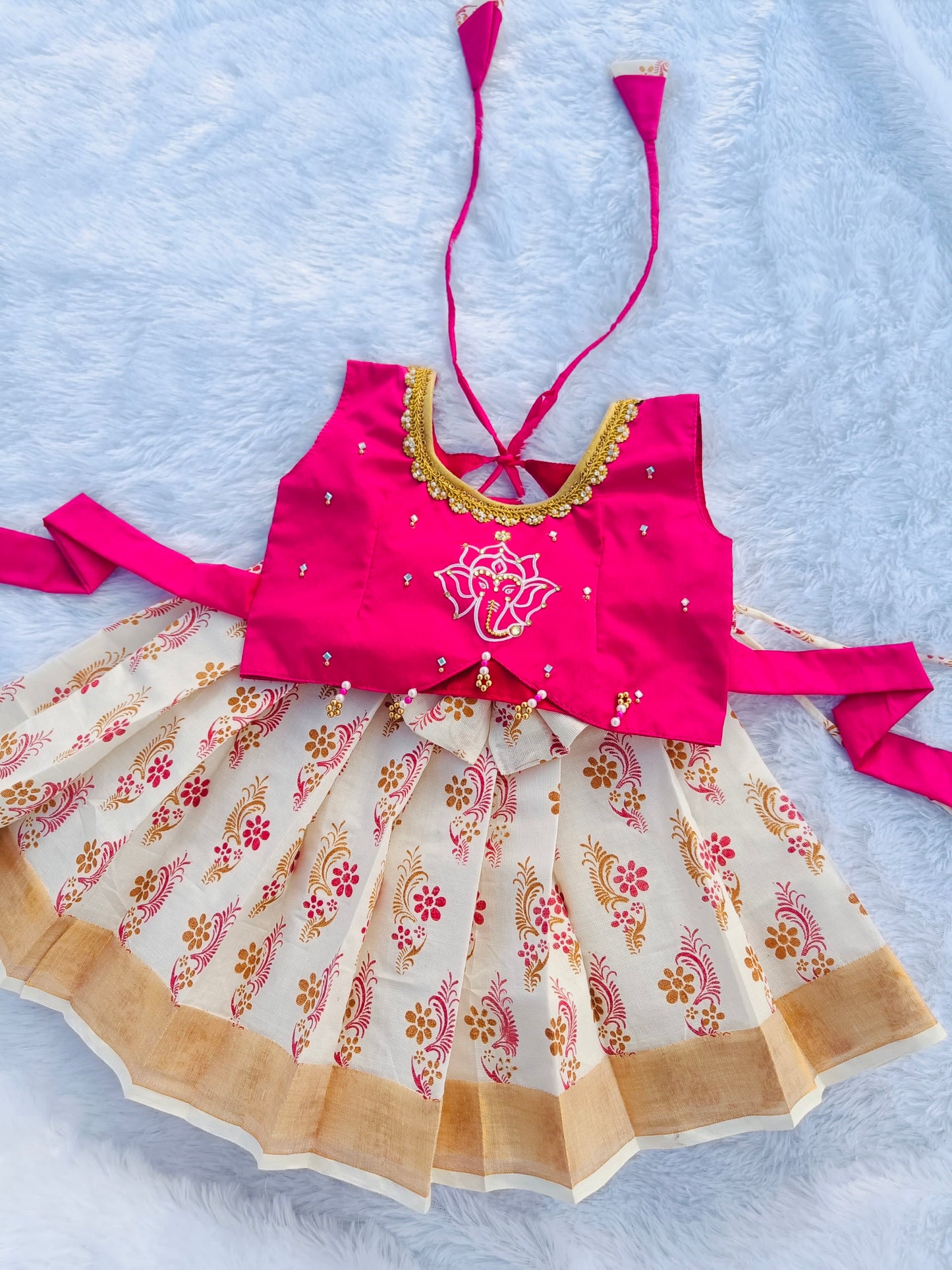 2025-Ganesh chathurthi Collections Pink Crop Top And Floral Print Keral Cotton Pattu Pavada