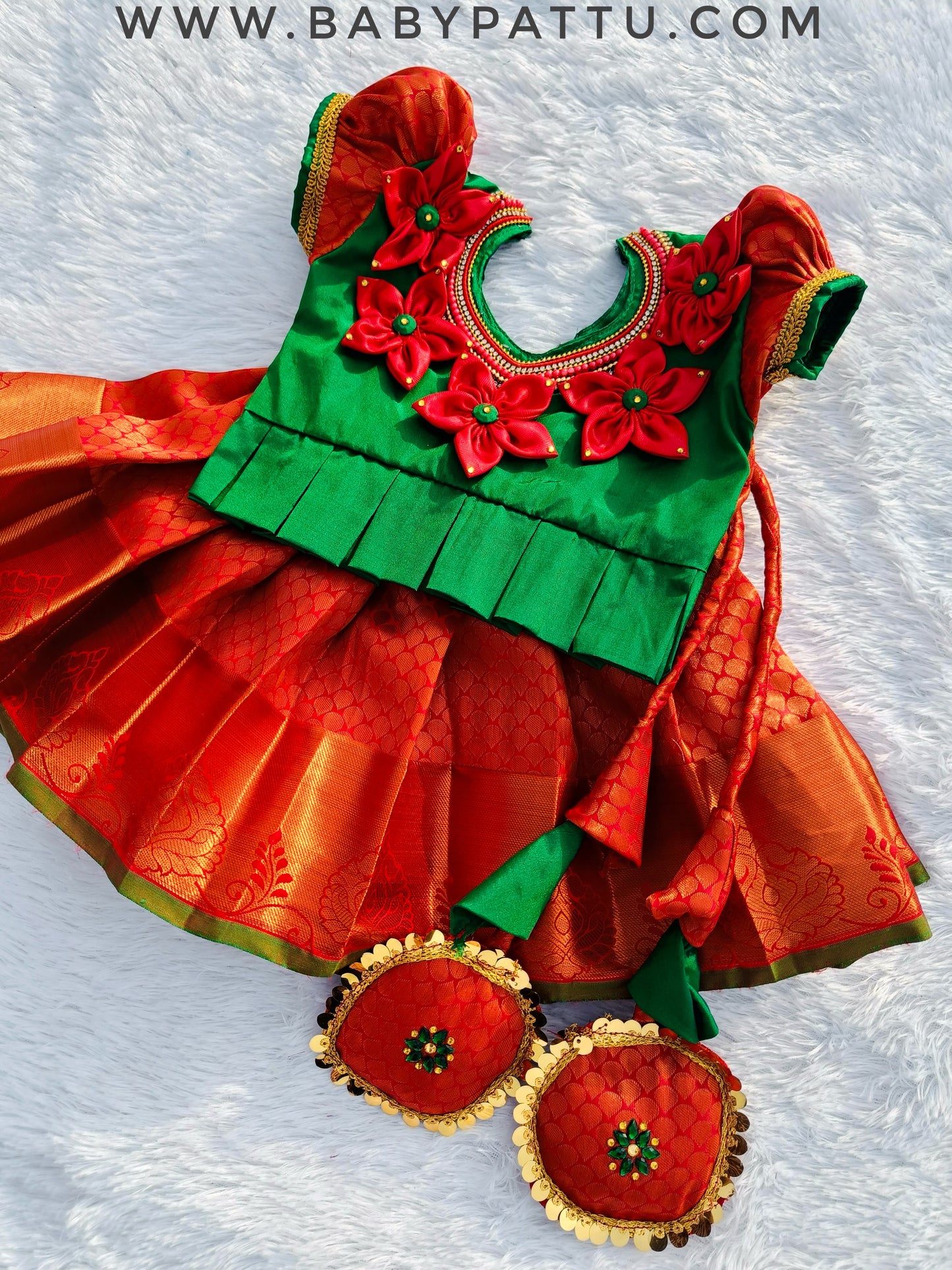 3D Green Top & Red pattu pavada