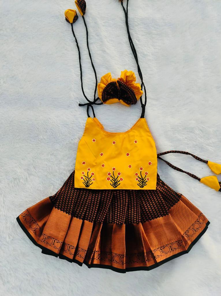 Yellow & Black Pattu Pavada