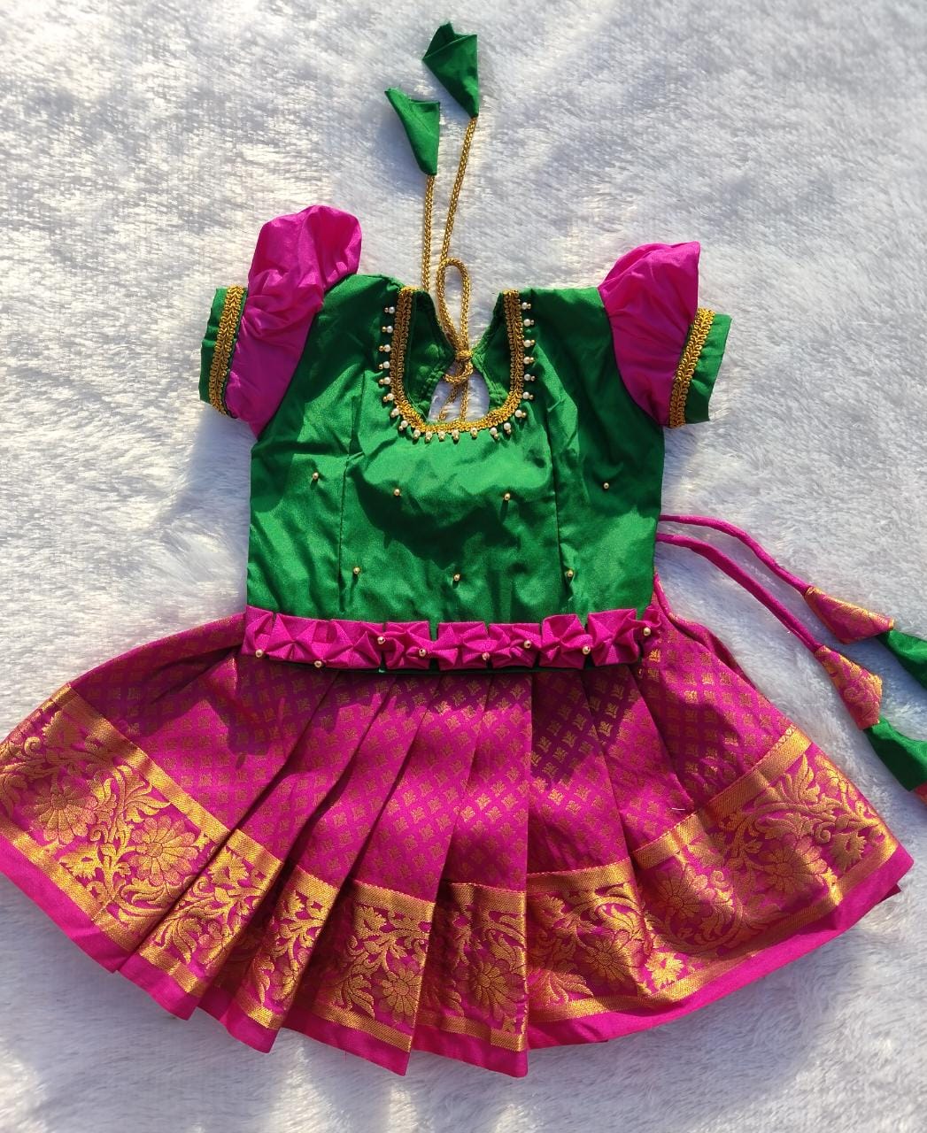 Green & Rani Pink Pattu Pavada