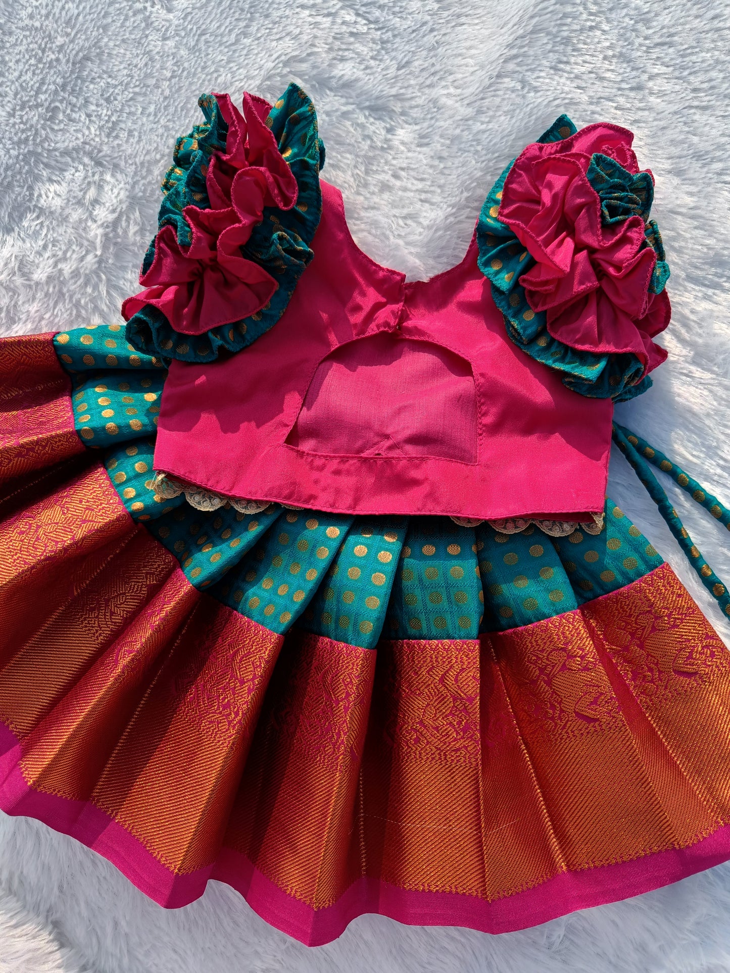 Pink & Rama Green Pattu pavada